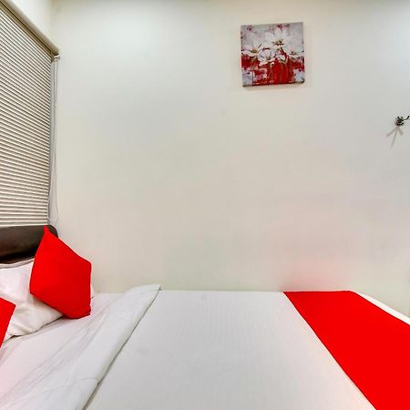 Oyo Akshaya Inn Vijayawāda Extérieur photo